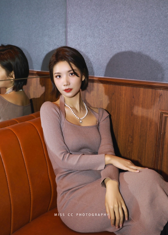 做自己不是解释自己摄影/@CC小姐呀- 出镜/@春风得柳- 