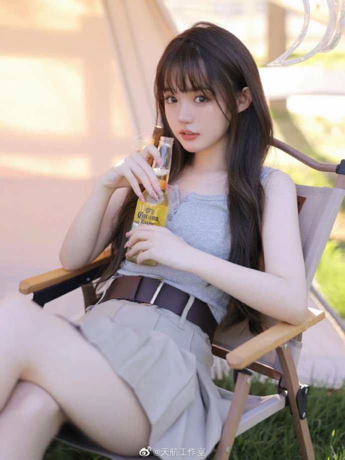 阳光正好，适合想你  上海（大二在读）