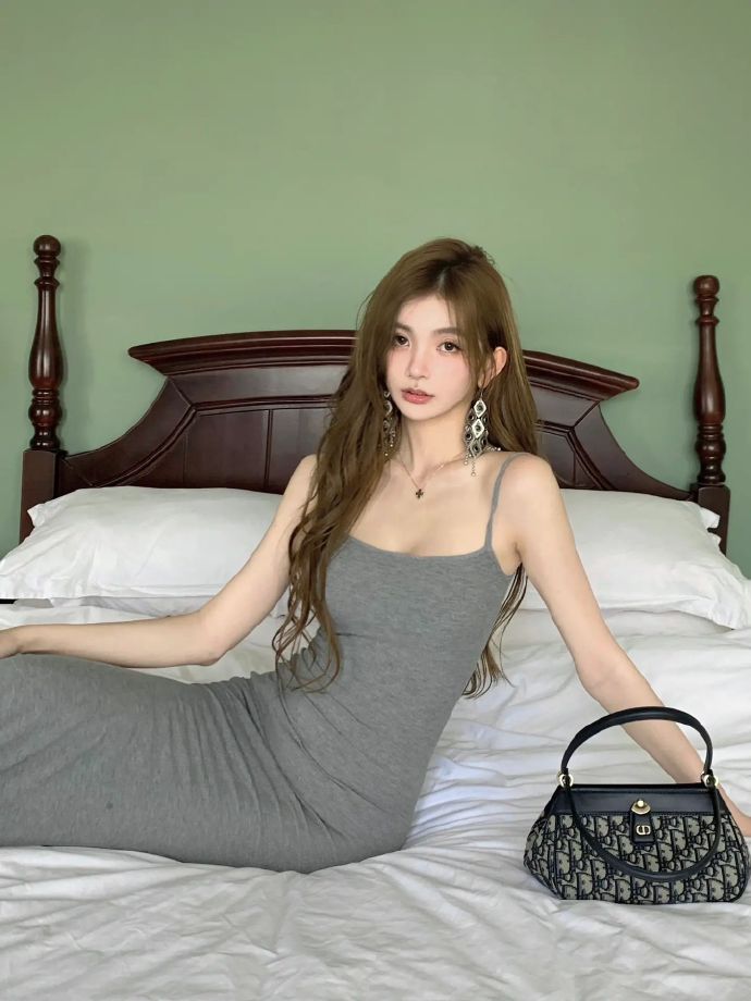 02超模4.3日空降上海兼职，敬请期待