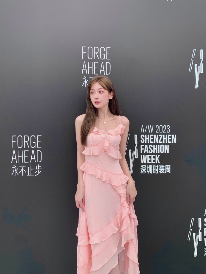 深圳时装模特，广州短期兼职。