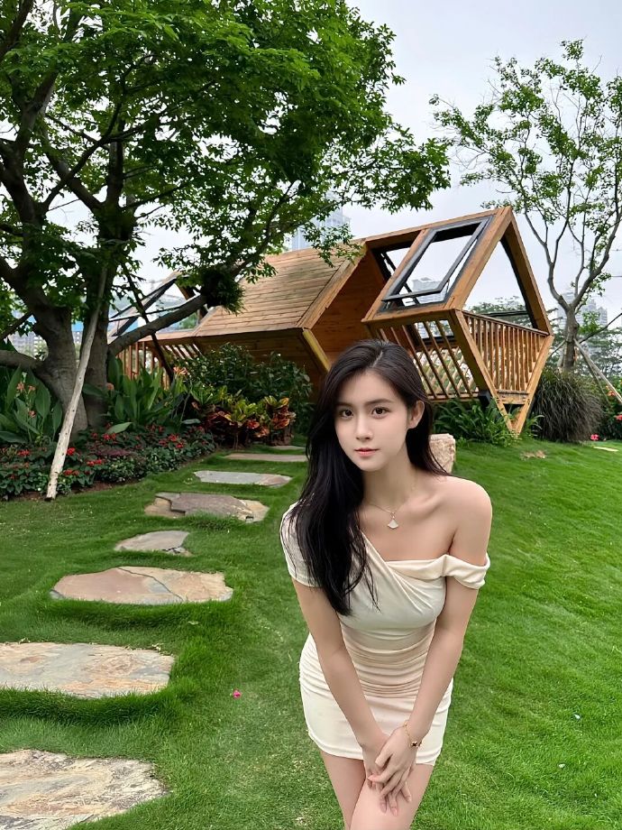 就是不一样了，身材好就算了，验证还那么高。合肥